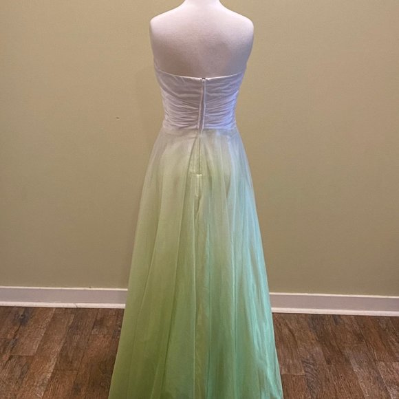 B Darlin Formal Dress Size 7/8 - Picture 4 of 5